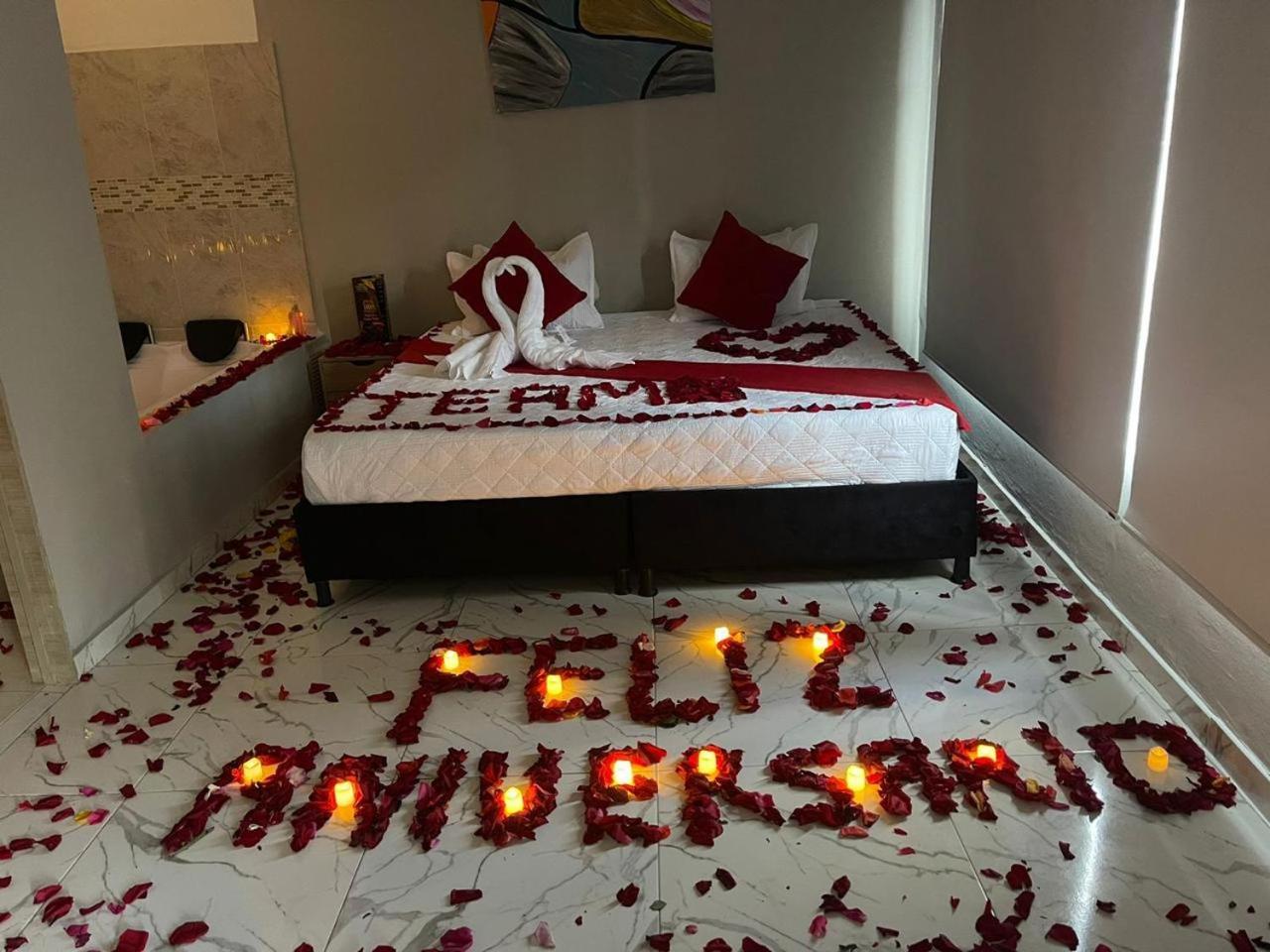 Hotel Luxem Bogota Bagian luar foto